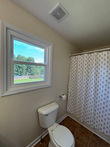2687 Blue Willow Ct, Clarksville, TN 37042