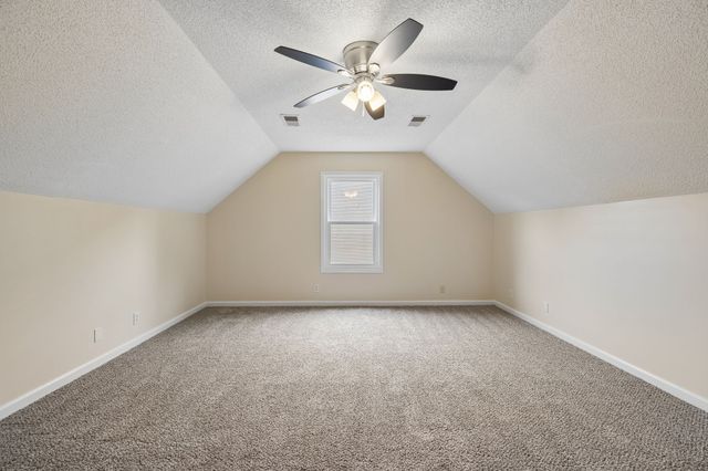 2687 Blue Willow Ct, Clarksville, TN 37042