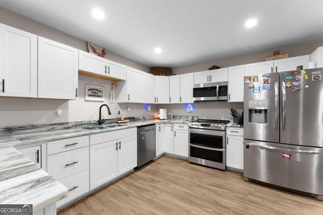 196 Adams Duncan Road, Hull, GA 30646