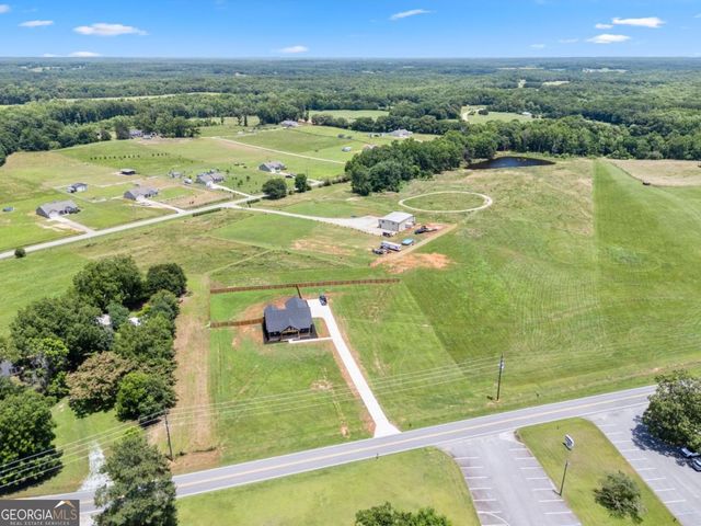 196 Adams Duncan Road, Hull, GA 30646