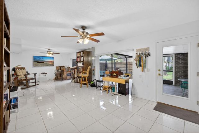 1213 12th Terrace, Palm Beach Gardens, FL 33418