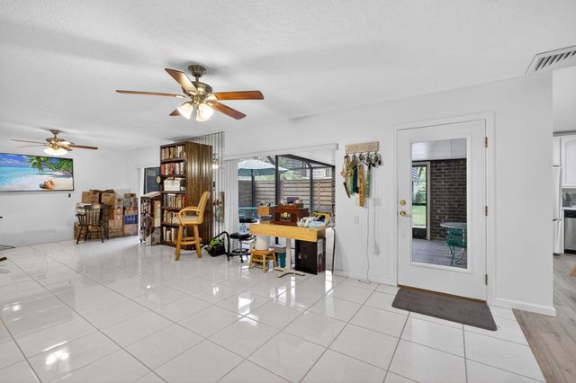 1213 12th Terrace, Palm Beach Gardens, FL 33418