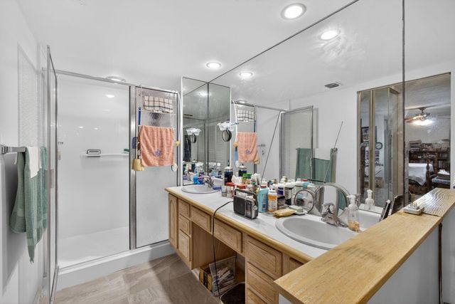 1213 12th Terrace, Palm Beach Gardens, FL 33418