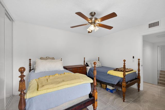 1213 12th Terrace, Palm Beach Gardens, FL 33418