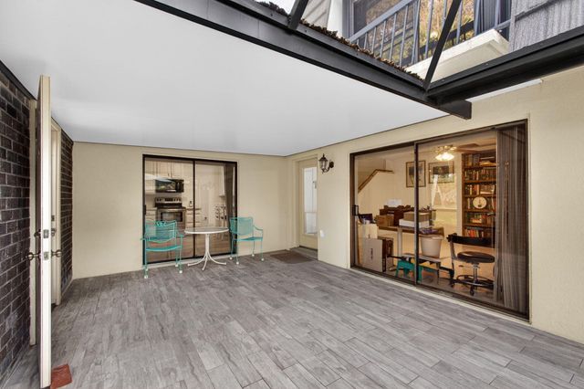 1213 12th Terrace, Palm Beach Gardens, FL 33418