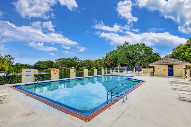 1213 12th Terrace, Palm Beach Gardens, FL 33418