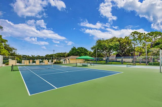 1213 12th Terrace, Palm Beach Gardens, FL 33418