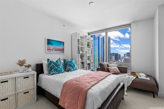 629 Keeaumoku Street 2810, Honolulu, HI 96814
