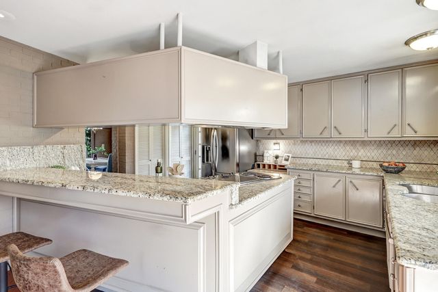 1320 Stagecoach Lane SE, Albuquerque, NM 87123