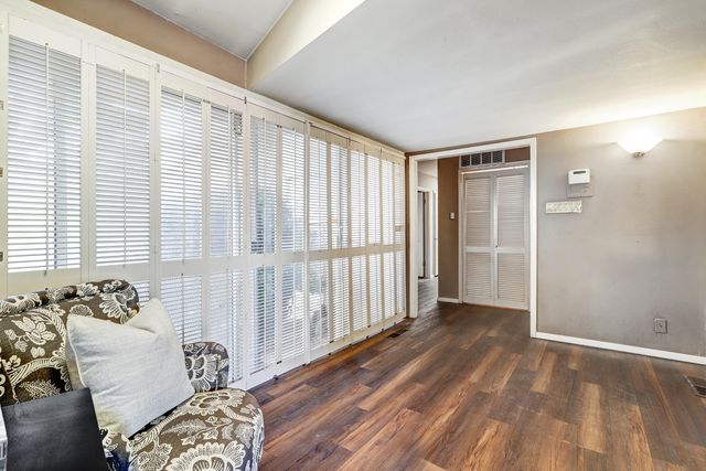 1320 Stagecoach Lane SE, Albuquerque, NM 87123