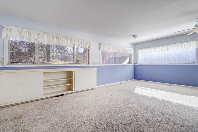 1320 Stagecoach Lane SE, Albuquerque, NM 87123