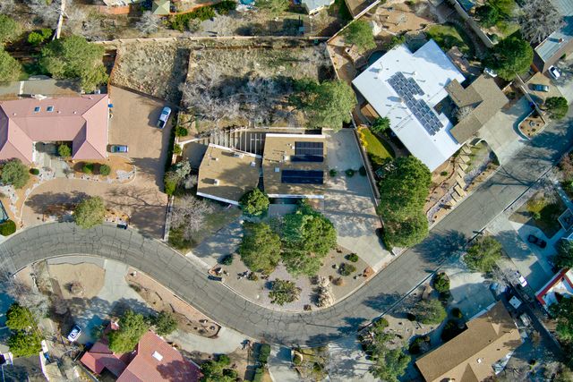 1320 Stagecoach Lane SE, Albuquerque, NM 87123