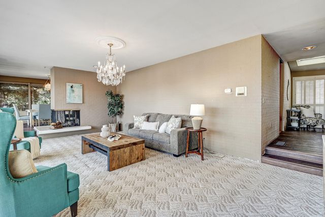 1320 Stagecoach Lane SE, Albuquerque, NM 87123