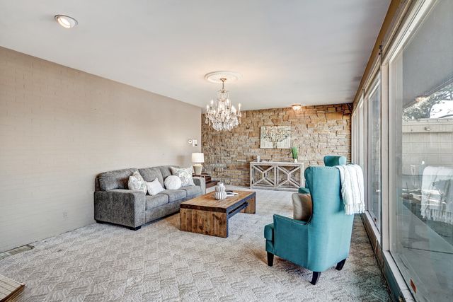 1320 Stagecoach Lane SE, Albuquerque, NM 87123