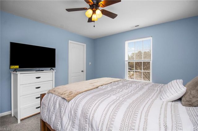 2160 Redgate DR, Suffolk, VA 23434