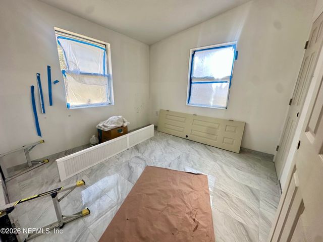 11335 WINGATE Road N, Jacksonville, FL 32218