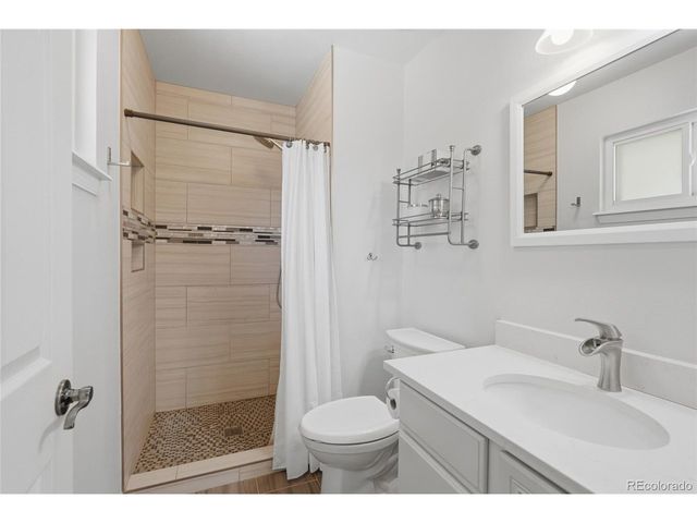 999 S Telluride St, Aurora, CO 80017