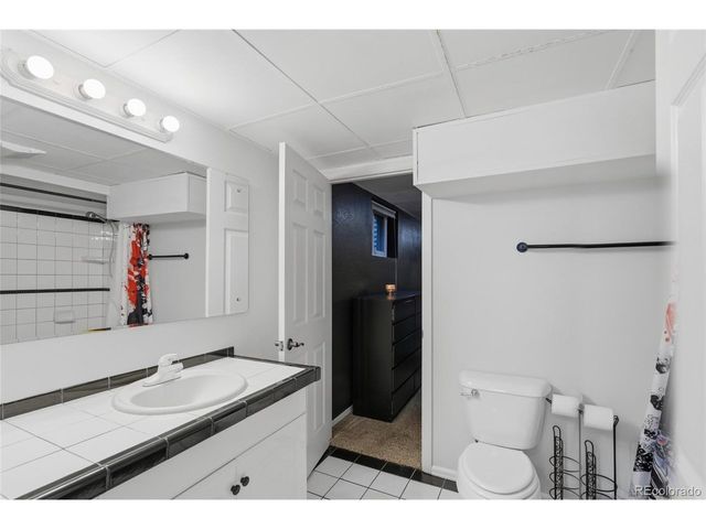 999 S Telluride St, Aurora, CO 80017