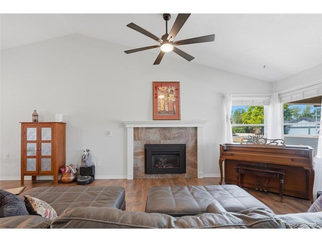 999 S Telluride St, Aurora, CO 80017