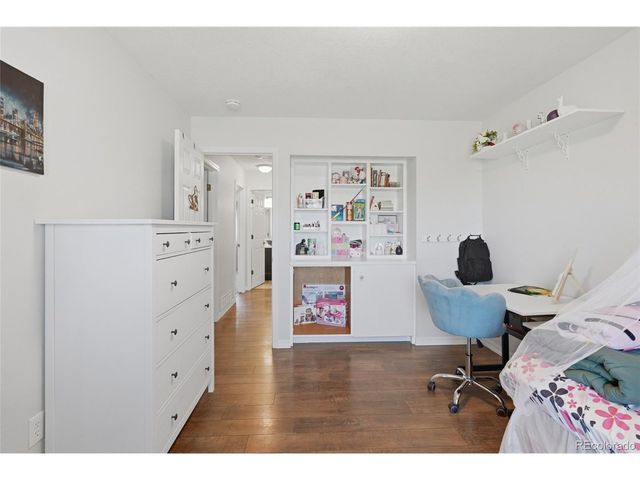 999 S Telluride St, Aurora, CO 80017