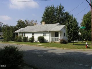 300 Ward Street, Graham, NC 27253