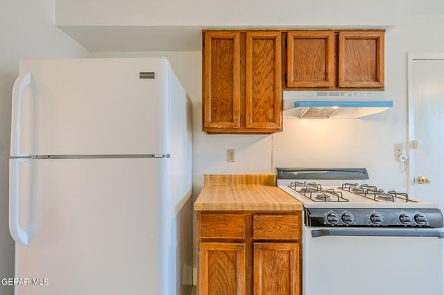 10724 ONYXSTONE Street, El Paso, TX 79924