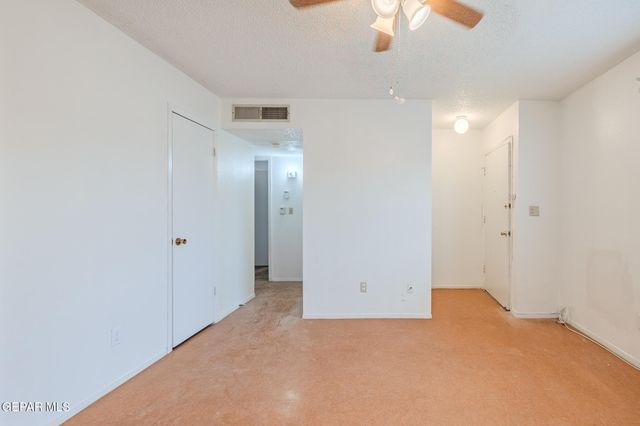 10724 ONYXSTONE Street, El Paso, TX 79924