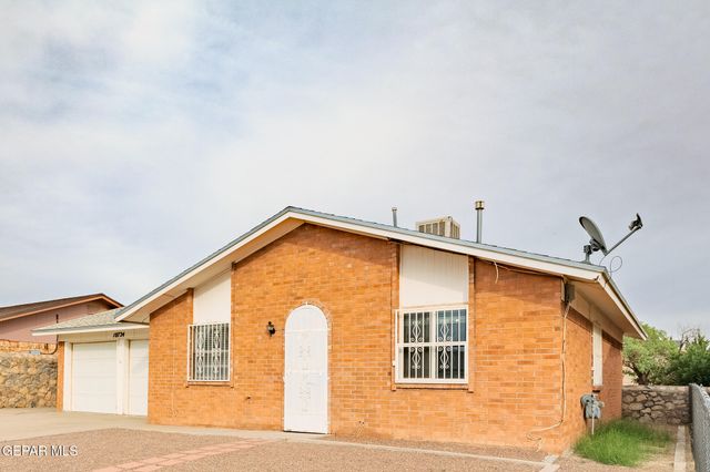 10724 ONYXSTONE Street, El Paso, TX 79924