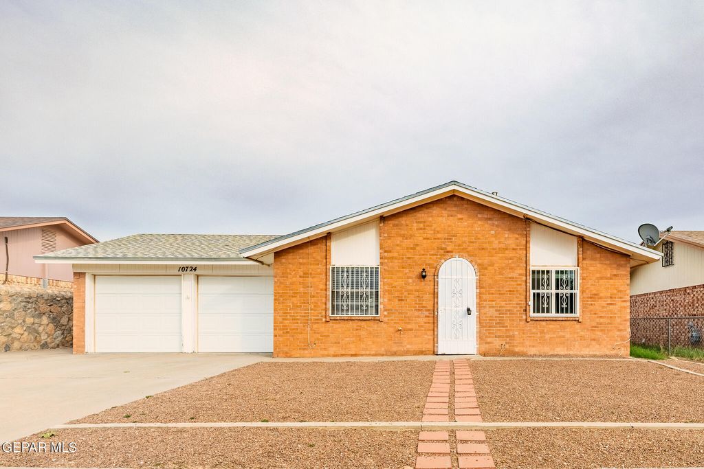 10724 ONYXSTONE Street, El Paso, TX 79924