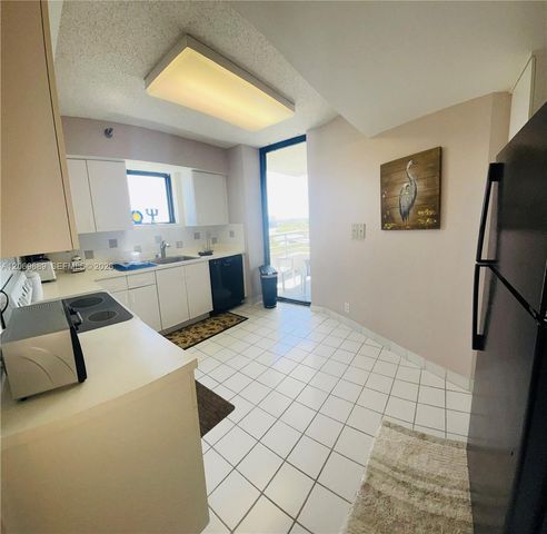3300 NE 191st Street 1101, Aventura, FL 33180