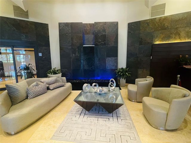 3300 NE 191st Street 1101, Aventura, FL 33180