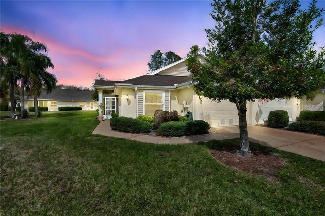 2411 OLD NANTUCKET COURT, Sun City Center, FL 33573