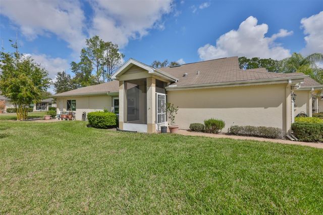 2411 OLD NANTUCKET COURT, Sun City Center, FL 33573