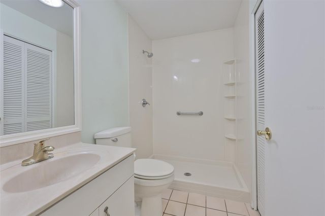 2411 OLD NANTUCKET COURT, Sun City Center, FL 33573