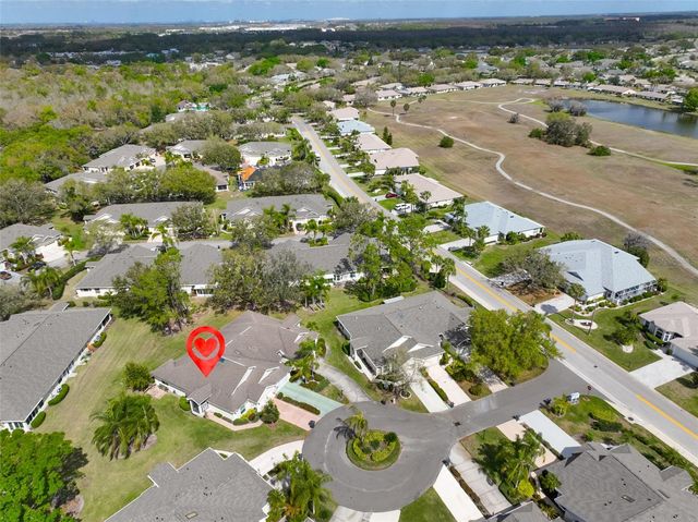 2411 OLD NANTUCKET COURT, Sun City Center, FL 33573