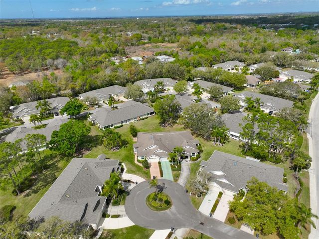 2411 OLD NANTUCKET COURT, Sun City Center, FL 33573