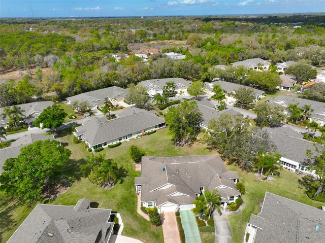 2411 OLD NANTUCKET COURT, Sun City Center, FL 33573