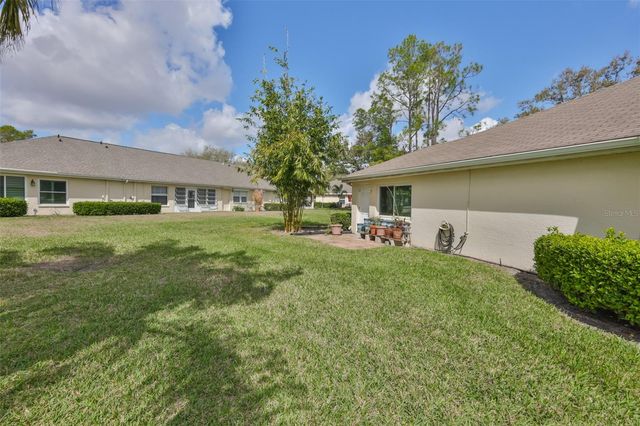 2411 OLD NANTUCKET COURT, Sun City Center, FL 33573