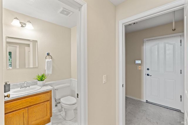 2209 Ascot Pkwy, Vallejo, CA 94591