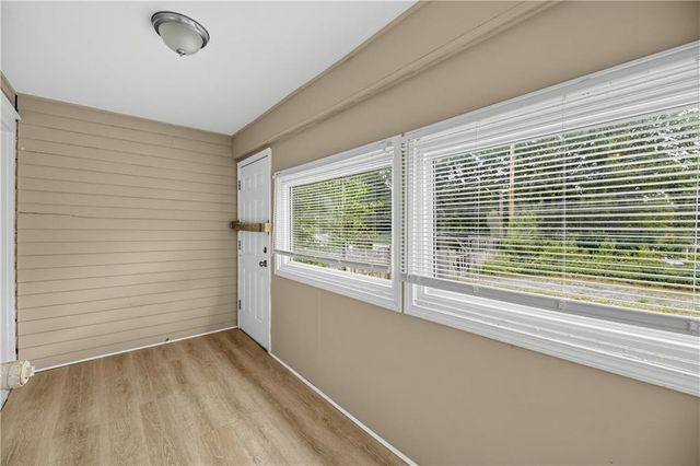 1933 N 26th Street, Kansas City, KS 66104