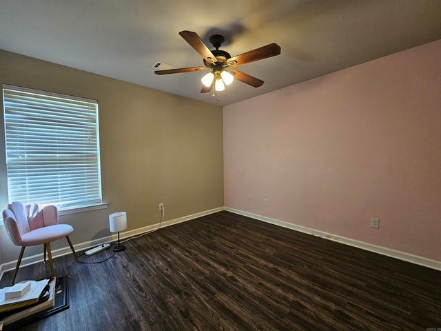 35 Green Apple Dr., Ward, AR 72176