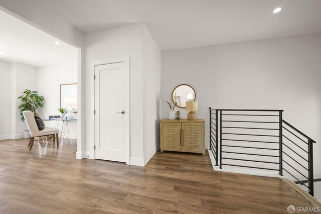 1030 Oak Street, San Francisco, CA 94117