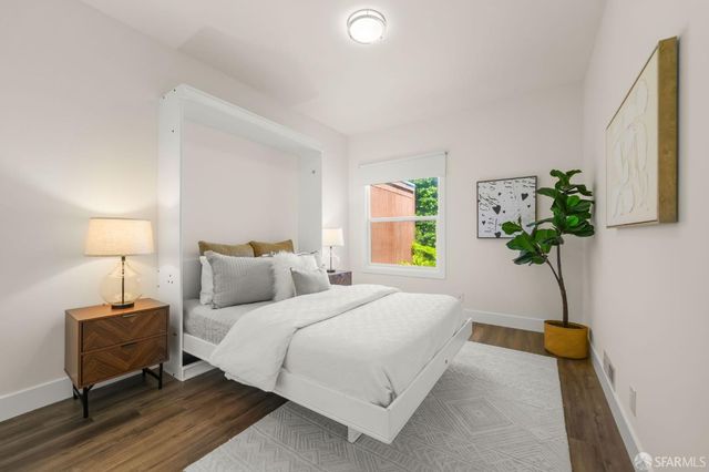 1030 Oak Street, San Francisco, CA 94117
