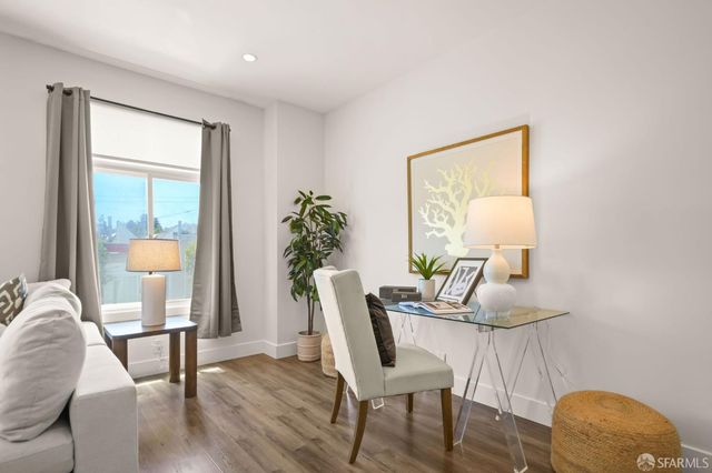 1030 Oak Street, San Francisco, CA 94117