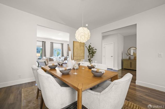 1030 Oak Street, San Francisco, CA 94117