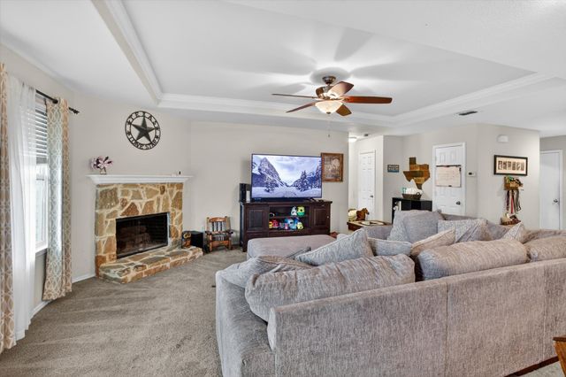 1256 Boxwood Lane, Burleson, TX 76028