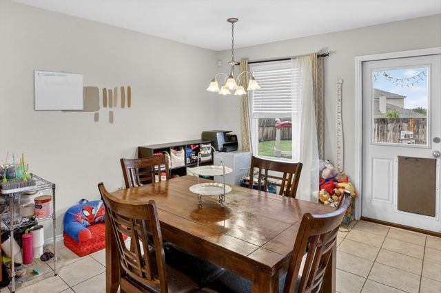 1256 Boxwood Lane, Burleson, TX 76028