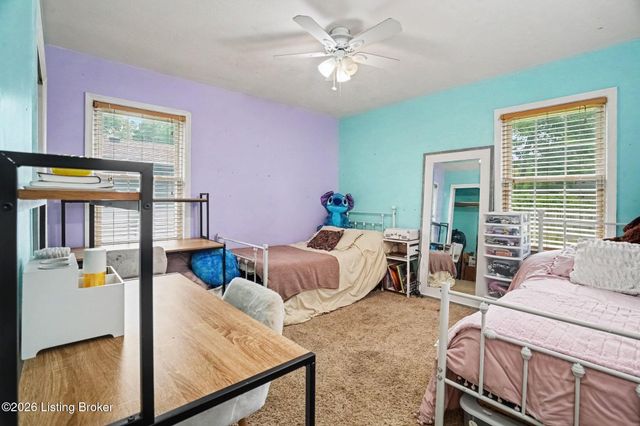 7006 Sunny Vale Way, Louisville, KY 40272