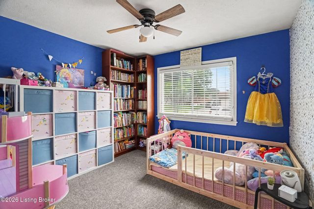 7006 Sunny Vale Way, Louisville, KY 40272