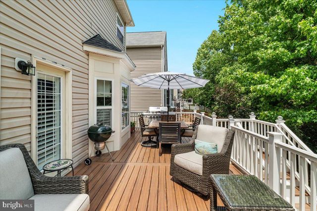 25030 GRAYWACKE DR, Aldie, VA 20105